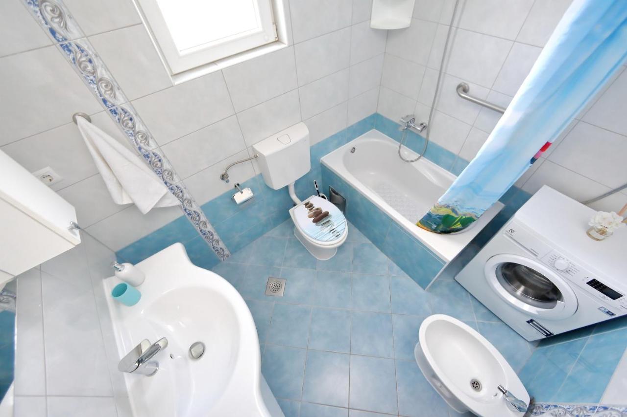 Apartments With A Parking Space Bibinje, Zadar - 14436 المظهر الخارجي الصورة