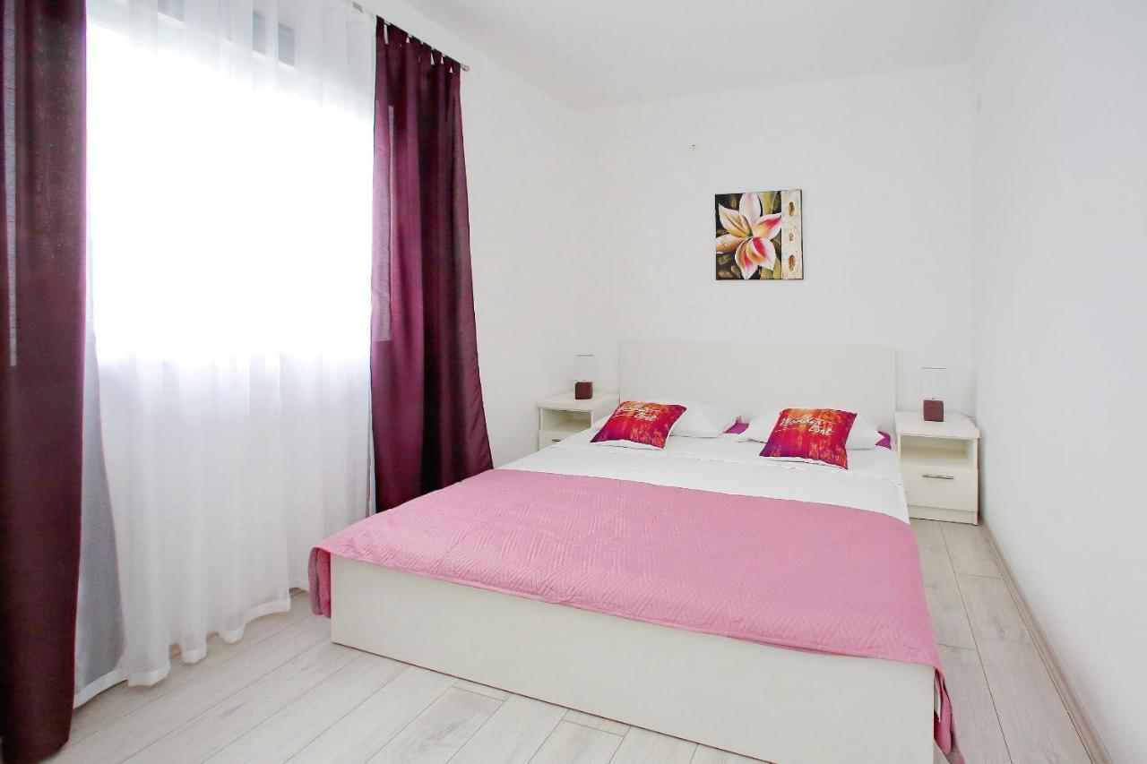 Apartments With A Parking Space Bibinje, Zadar - 14436 المظهر الخارجي الصورة
